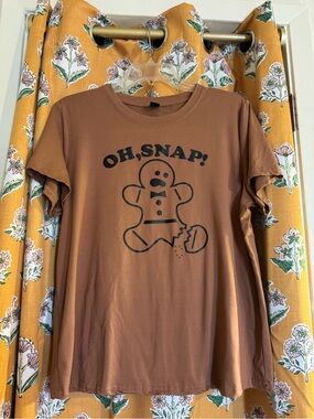 SHEIN Brown "OH, SNAP!" Gingerbread Graphic Short Sleeve Tee